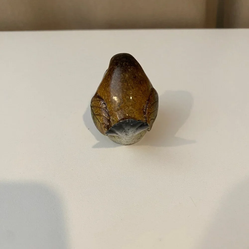 Vintage Ganz Leaf Bird‎ Pottery Figurine with Leaf-Shaped Wings 2”x2.5”